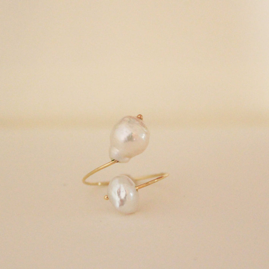 Double White Pearl Ring 18K Gold