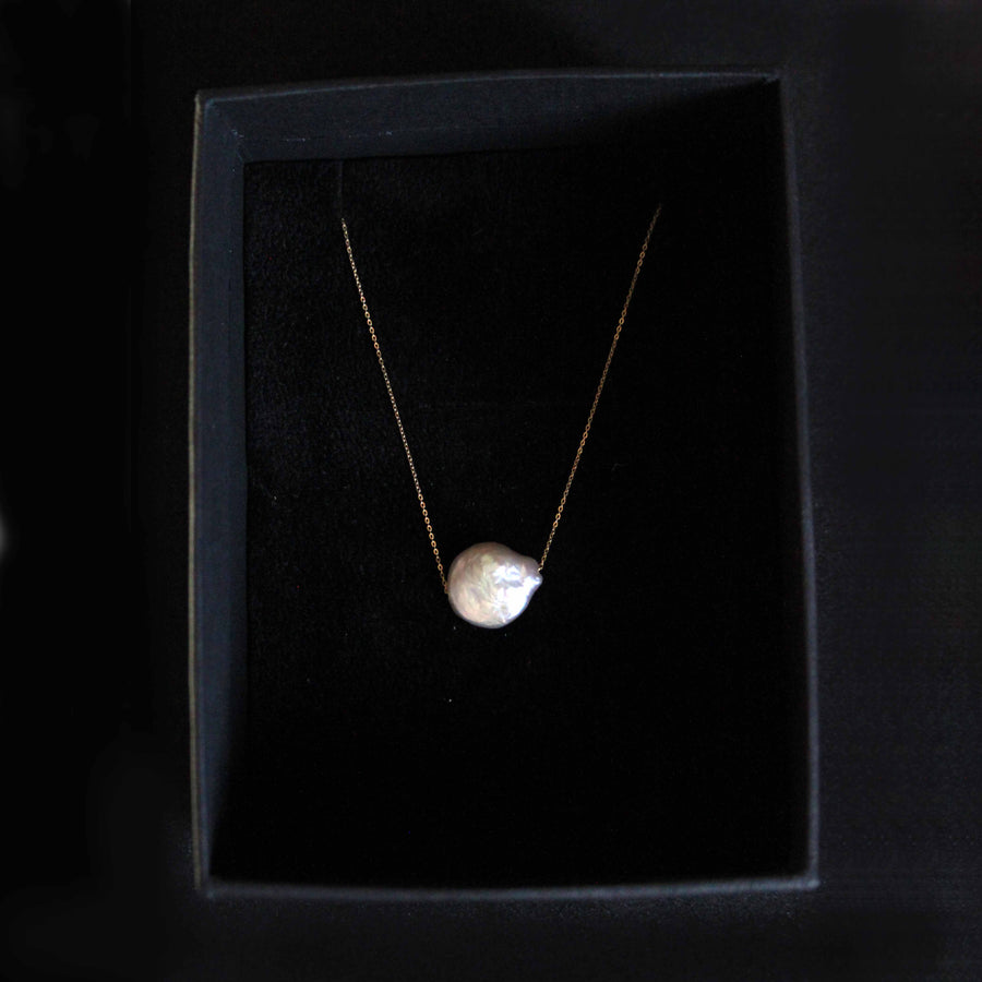 Coin Pearl Pendant Necklace 18K Gold