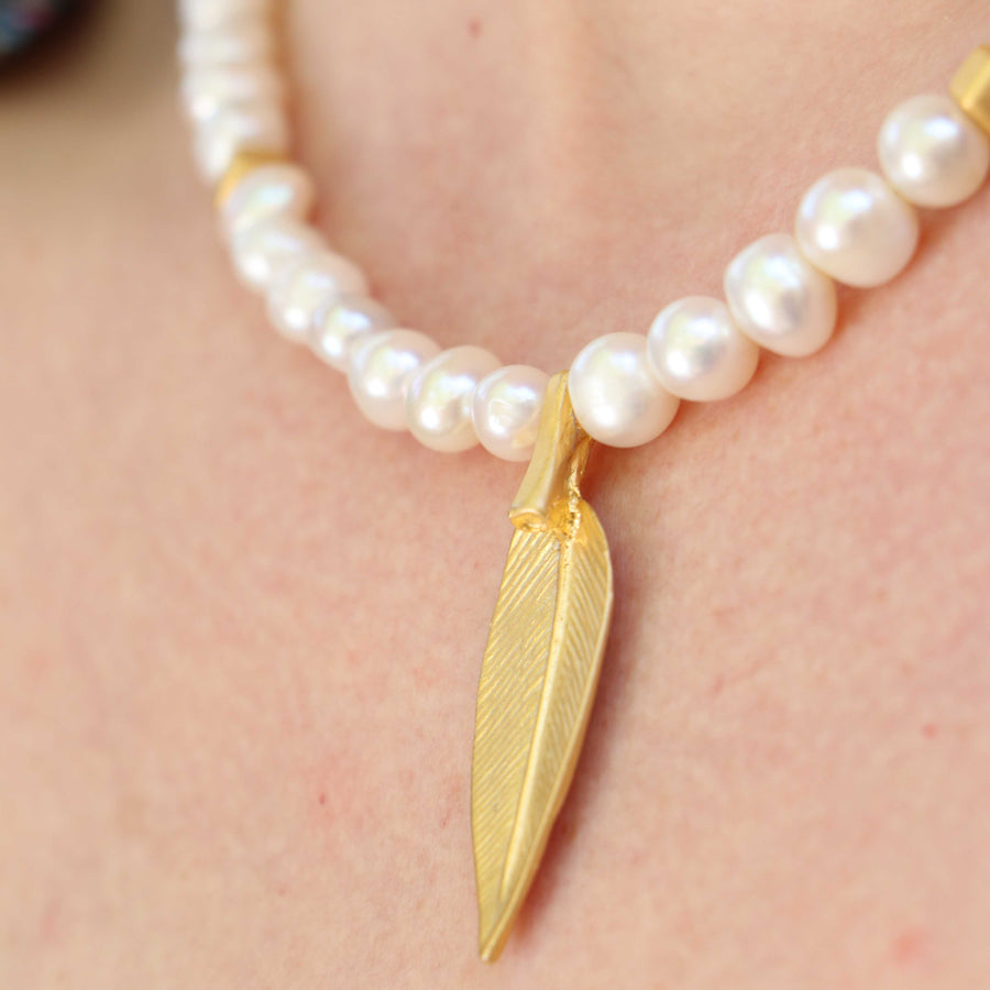 Pearl Necklace with Pendant